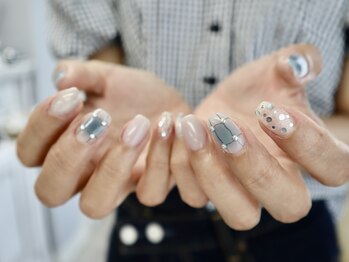 シーズネイル 渋谷店(She's nail)の写真/定額Art¥4500~!定額コースでお手頃な値段♪designの種類が豊富で圧倒的支持【写真:初回オフ込¥6980】