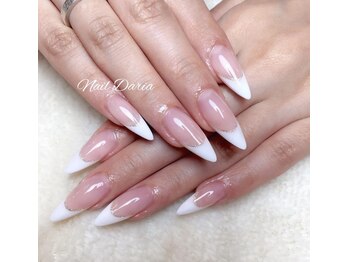 ダリア(Daria)/フレンチスカルプ