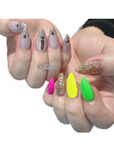 グローネイルズ(Glow Nails)/
