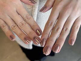 ミラー　担当：片倉