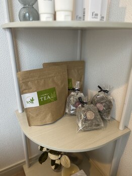 ララ(LALA)/サロンで販売しています