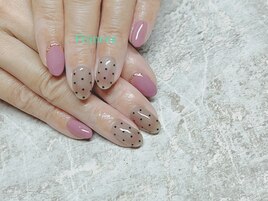 シースルードット柄