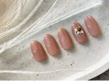 ネイルサロン アージュ(Nail Salon A jyu)/一点盛りビジューネイル