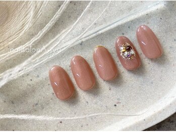 ネイルサロン アージュ(Nail Salon A jyu)/一点盛りビジューネイル