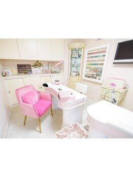 駅から徒歩５分のサロン