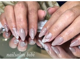 大人の大理石ネイル