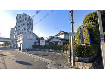 アーフィン(a-fin)/駐車場(アットホームなかざわ)