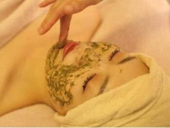 フロージア 新宿南口店(FLOGIEIA)の写真/《1DAYブライダル》Exsハーブピーリングお顔・デコルテ・背中・二の腕¥72000→¥39000