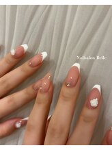 ネイルサロンアンドスクール ベル(Belle)/フレンチ×ホワイトローズ