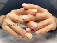 ネイルサロン アール(Nail salon R)/持ち込みデザイン