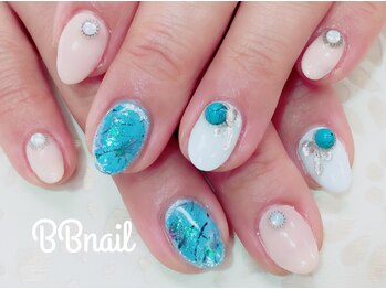 ビービーネイル(BB)/爽やかブルーの天然石ネイル