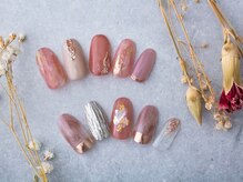 ネイルサロン BE/トレンドデザインコース