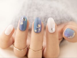 雪の結晶ネイル