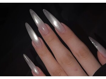 ワンホンマグネットネイル