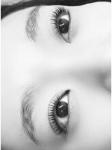 イイビ 中目黒(iibi)/まつげパーマ/マツエク/肩こり