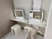 ジェジルアイラッシュ 表参道本店(JAEJIL Eyelash)の雰囲気（ストレートアイロン・コテ完備しております♪）
