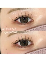 ライル(RILE)/Flat lash 120 +upwardlash