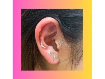 マナ(mana)/リフトアップに耳つぼジュエリー