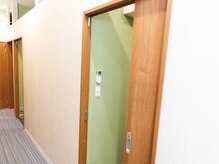 金の指銀の指/完全個室でおくつろぎ下さい♪
