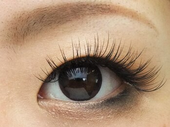 アキュート エ/フラットラッシュ