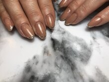 マグノリア(Magnolia)/ガラスフレンチネイル