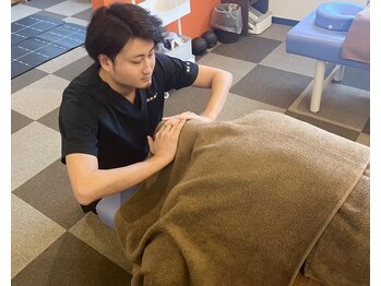 スポーツ整体ひいらぎ 三沢院の写真/家事育児、仕事、スポーツでの疲れを解消したい方へ！基本オールハンドによるもみほぐしで強さも自由です◎