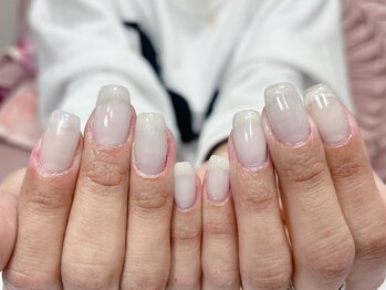 サク(saku)/白マグネット