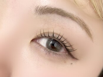 イオロ(iolo)/似合わせまつげパーマ