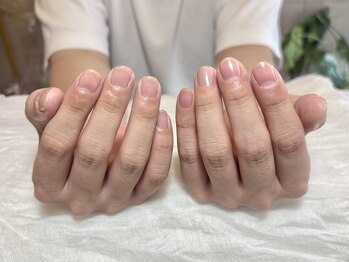 ユーネイル(U nail)の写真/指先から自信UP！ネイルケアはケアだけでもピカピカに◎お手頃価格でキレイになれるサロン◎