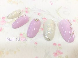 キラキラストーンネイル