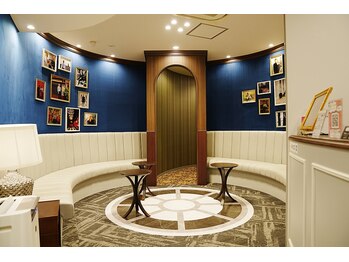 RBL 千葉店/待合スペース