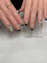 ブレス(BLESS)/黒フレンチ×埋め尽くし