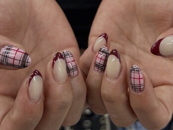 ゆびノさき イケブクロ(ゆびノさき+ikebukuro)/チェックネイル