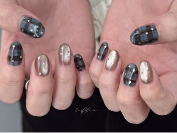 ネイルサロン ティフィン(tiffin)の写真/小さなお爪にぴったりの可愛いデザイン多数♪高い技術力で、繊細アートも対応OK！