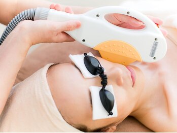 ベラーモ(BELLAMO)/【美肌コラーゲン脱毛】お顔