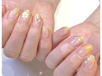 ウノプリール 梅田HARBIS PLAZA(uno pulir)/【シェルネイル】