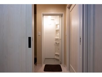 ナゴミ(和深 nagomi)/シャワールーム