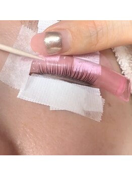 ロルズ(lol's.)の写真/毛質改善で素材美を引き出し細部までこだわるこだわり。心も上を向いてお帰りいただく落ち着く空間