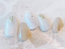 ブレスネイル(brace Nail)/大人キラキラシンプルネイル