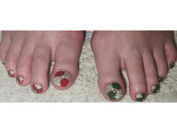 トータルビューティーステラ(TOTAL BEAUTY STELLA)/プレゼント風ネイル