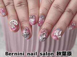 秋葉原ネイル/痛ネイル/3Dアート