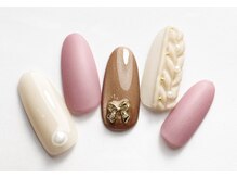 エムネイル(M nail)/12月1月　定額デザイン