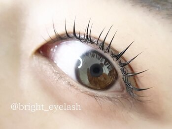 アイアンドネイル ブライト(bright)/大人気☆ラッシュリフト