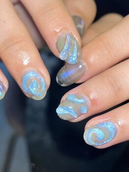 ウズ(UZU)/ぷっくりネイル