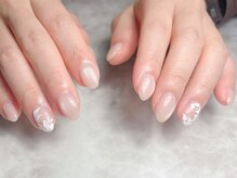 記念に♪素敵なブライダルネイル