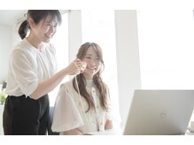 ベルネ(BELLUNE)/スキンサポーターによる肌診断