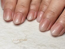 リュヌ(Lune)/マオジェル花びらネイル