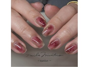 ネイルズミンティア エサカ(nails Mintia esaka)