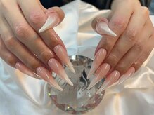 リサ(Risa)/猫爪カラーグラデーション