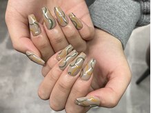 イビズ 新宿店(eviz)/スカルプうねうねネイル